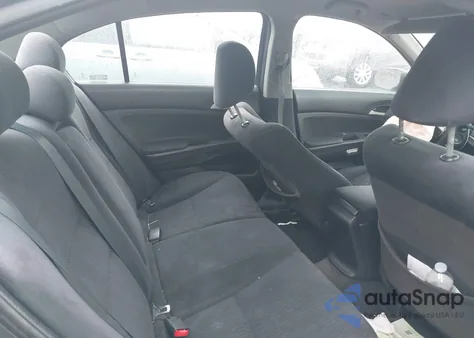 2011 Honda Accord 2.4 Lx z USA, uszkodzony, nr VIN 1HGCP2F32BA037751